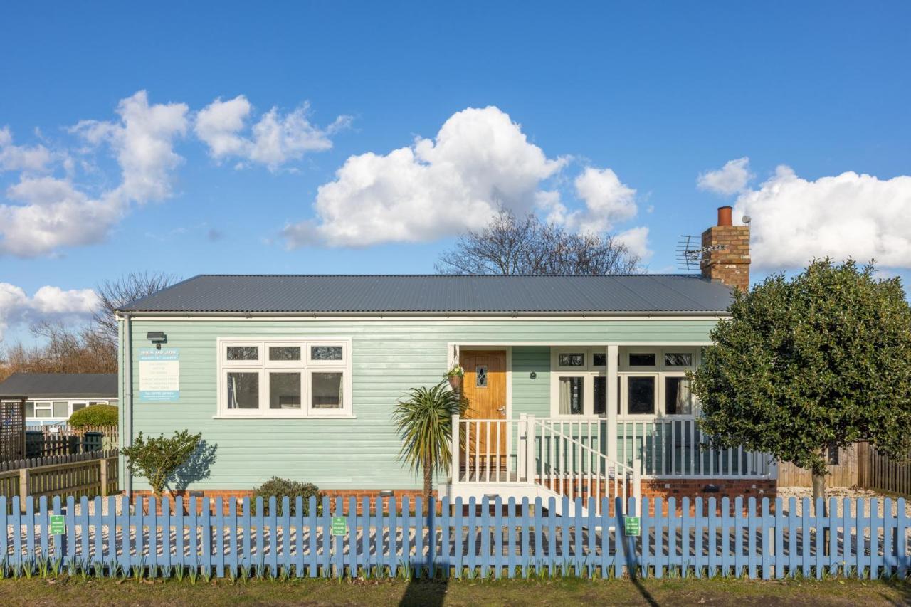 Вилла Den Of Joy Humberston Fitties Sleeps 6,Hot Tub,Log Burner Клиторпс Экстерьер фото